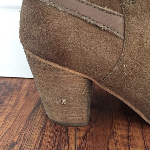 BP Tandem Bootie Khaki Suede 8 - Picture 4 of 8